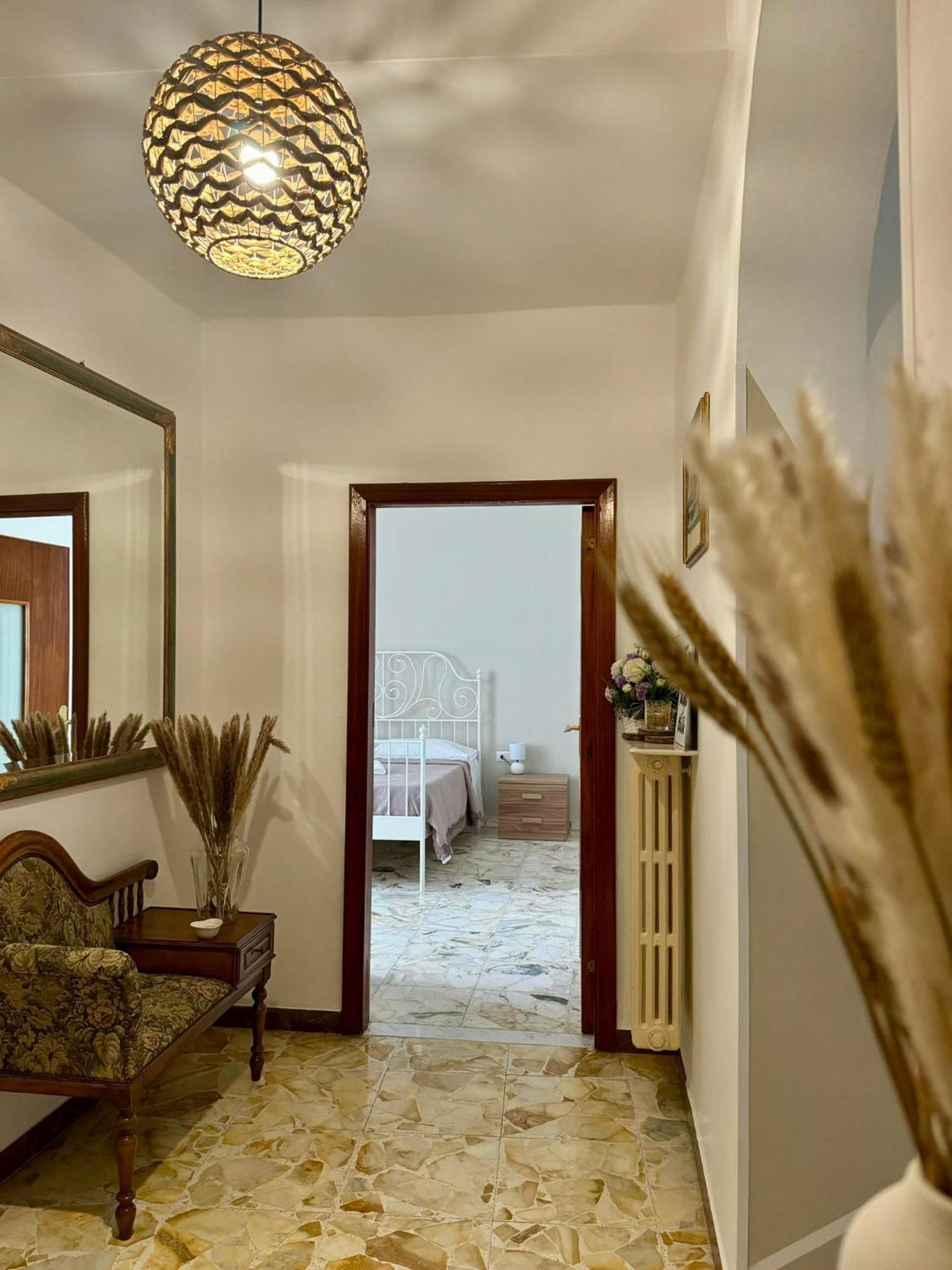 Апартаменты Ely House Монте-Сант'Анджело Экстерьер фото