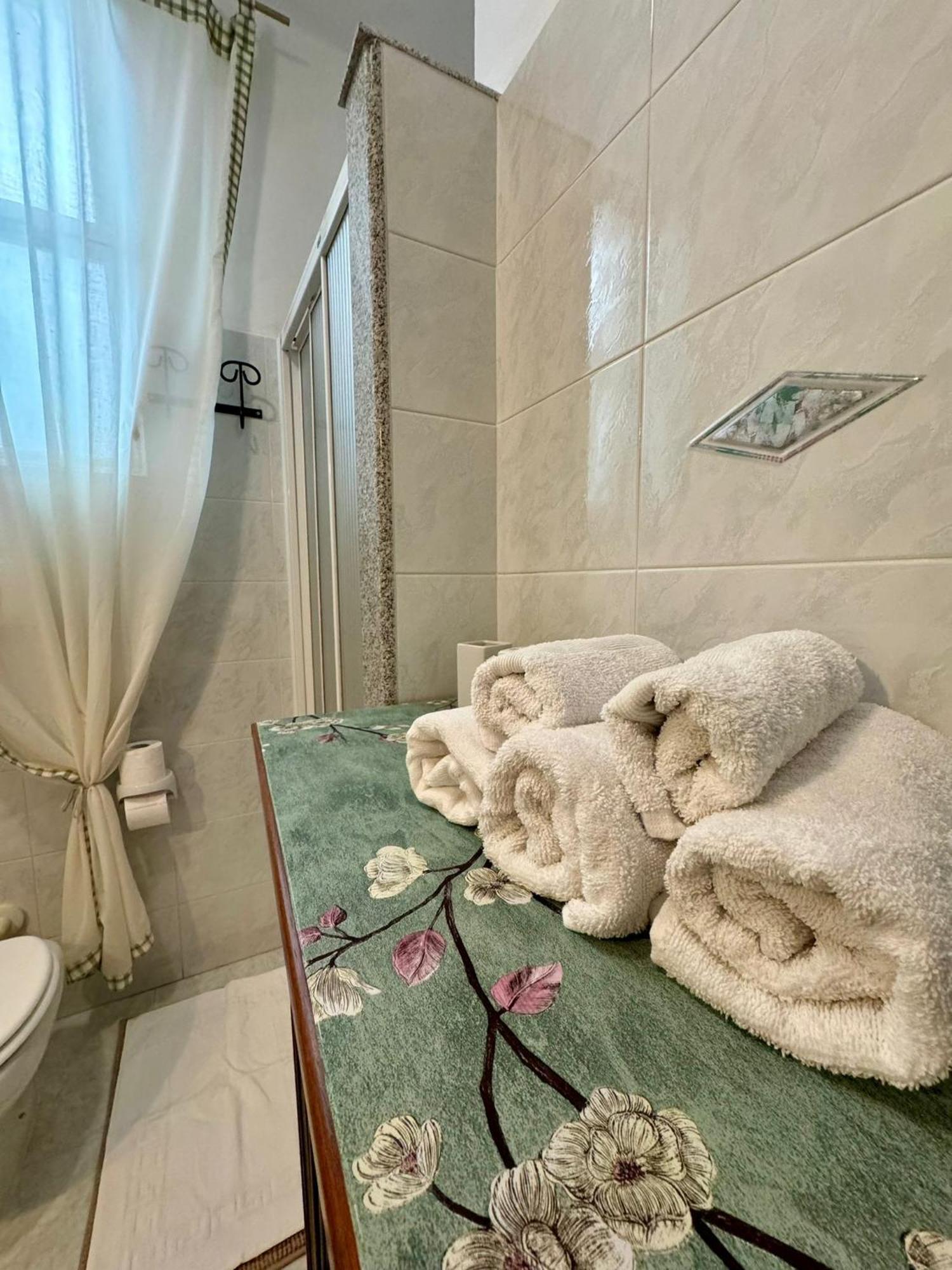 Апартаменты Ely House Монте-Сант'Анджело Экстерьер фото